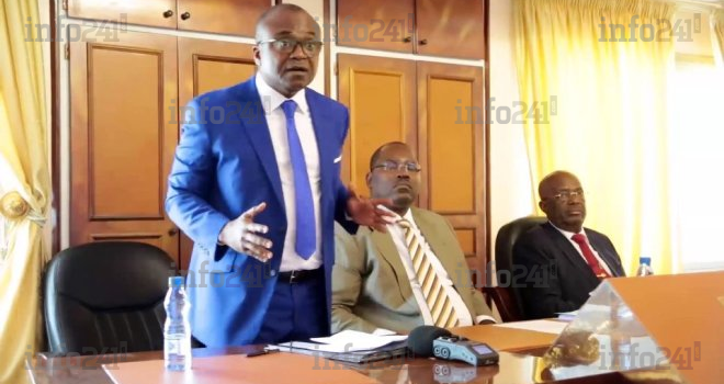 Francis Nkea s’excuse d’avoir blessé « les corrompus » du gouvernement gabonais