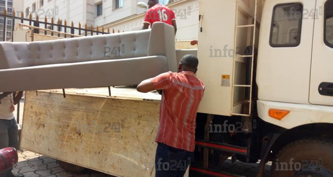 Maganga Moussavou fait retirer ses biens des locaux de la Vice-Présidence du Gabon 