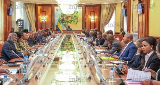 CdM du 12 août : Amnisties, centrale d’achat, rentrée des classes, bulletins de vote... au menu !