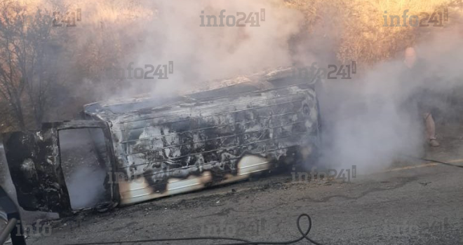 Afrique du Sud&nbsp;: 13 morts dont 12 écoliers dans une collision entre un minibus et un pick-up