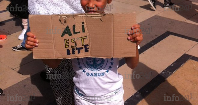 &laquo;&nbsp;Ali est bête&nbsp;&raquo; selon un manifestant pas comme les autres&nbsp;!