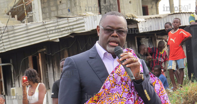 Législatives 2018&nbsp;: Opiangah offre des chèques alimentaires pour se faire élire député&nbsp;!