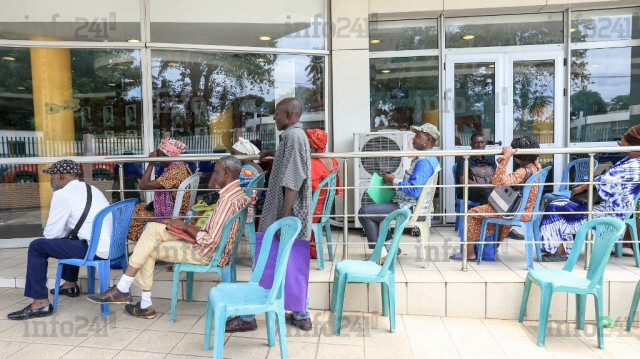 Les autorités de transition veulent faire travailler deux ans de plus les Gabonais avant la retraite&nbsp;!