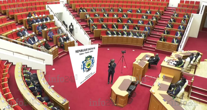 Gabon : l’intégralité du projet de Constitution en discussion au parlement de la transition