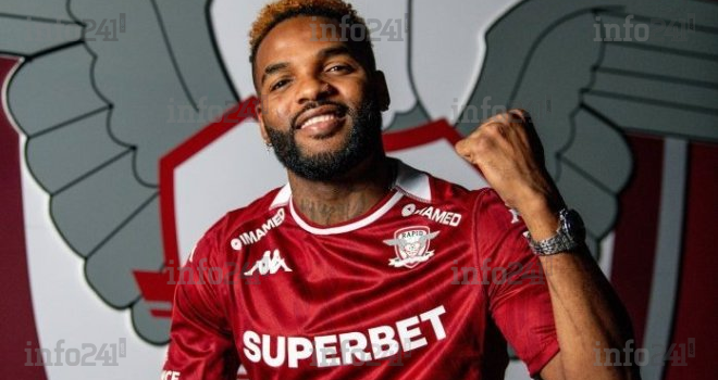 Roumanie : Aaron Boupendza l’enfant terrible du Rapid Bucarest fait encore parler de lui