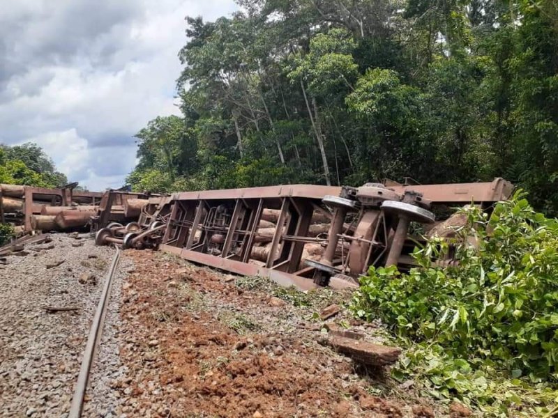 Lastourville&nbsp;: le déraillement d’un train minéralier de la Setrag provoque l’interruption du trafic